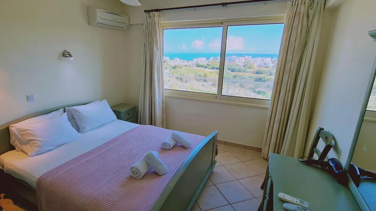 Stay Sea La Vie Apartment Протарас