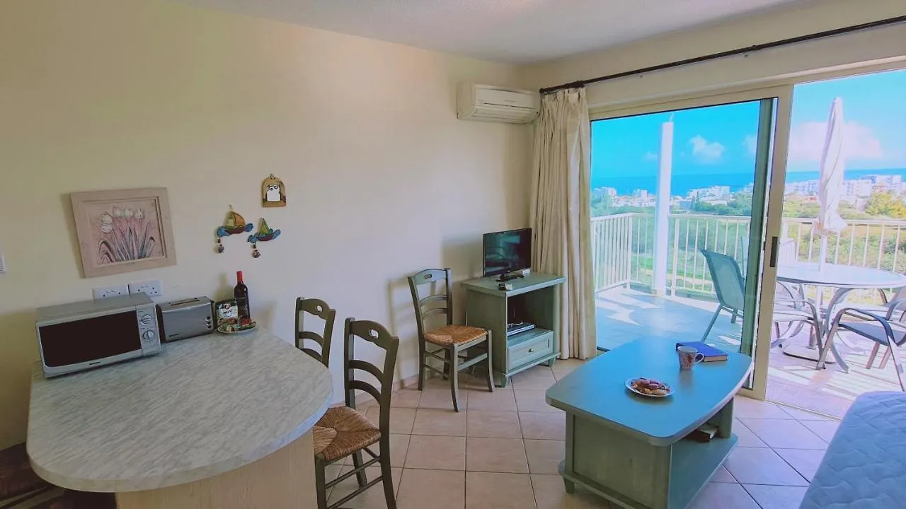 Stay Sea La Vie Apartment Protaras